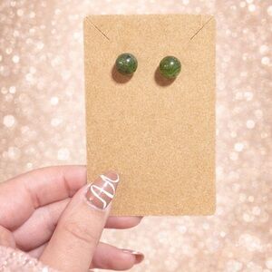 Elegant Vintage Green Stud Earrings